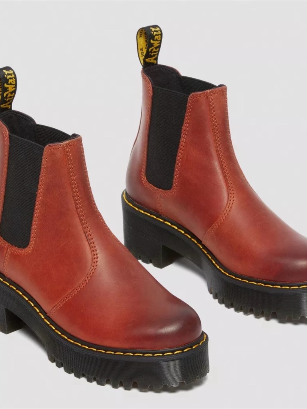 EUC Rometty Wyoming Leather Platform Chelsea Boots